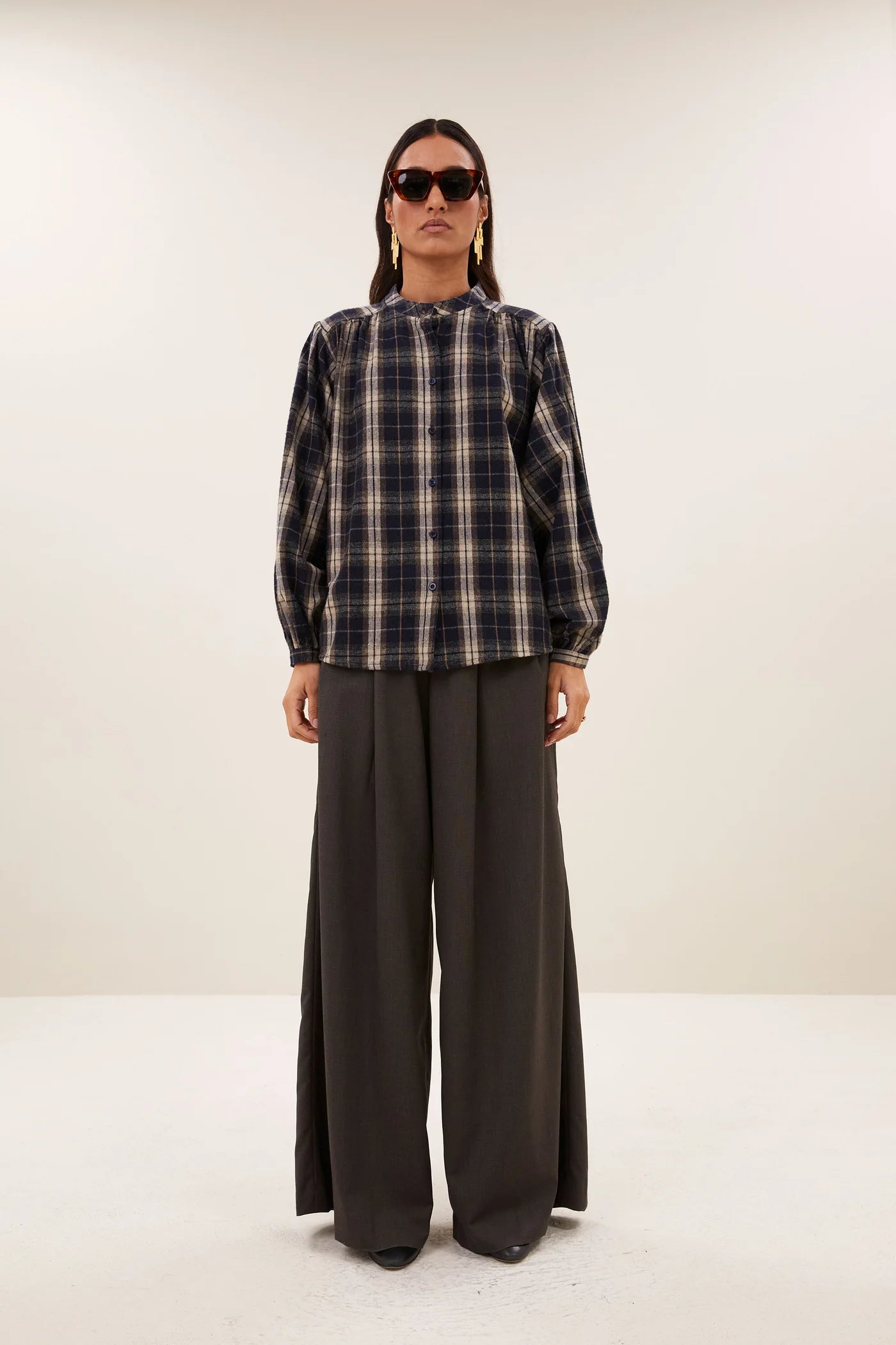 JAGGER CHECK BLOUSE