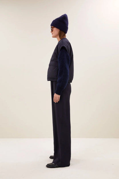 GIO SLEEVELESS JACKET - Midnight Blue
