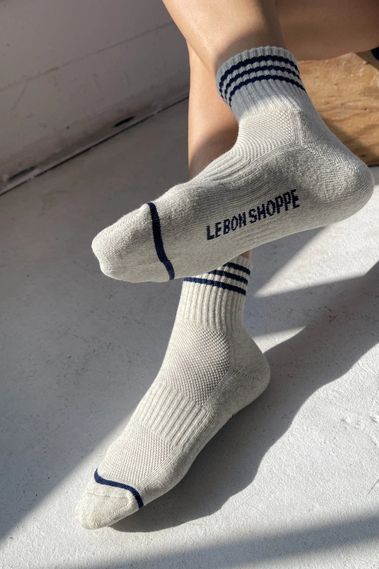 essential_girlfriend_socks